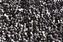 Uhelné brikety "REKORD 2" volně ložené AKCE !!!Nejkvalitnější uhelné brikety na trhu.
